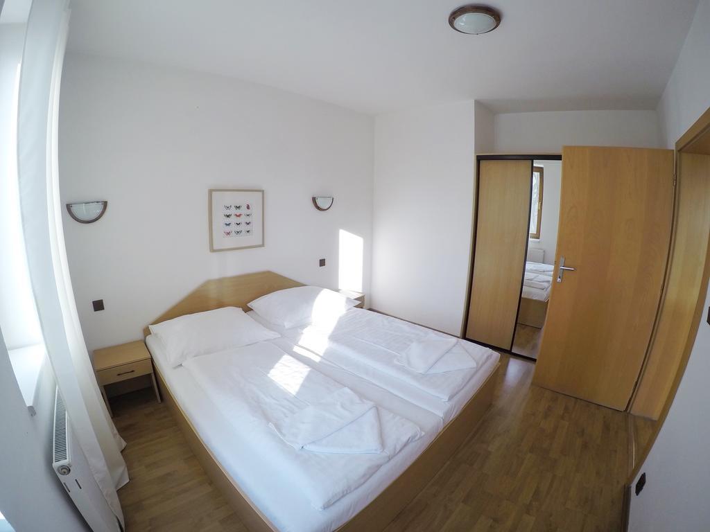 Hotel Faust Ντέτσιν Εξωτερικό φωτογραφία